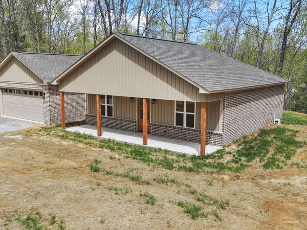 1696 Reeder Hill Road, Ecru, MS 38841