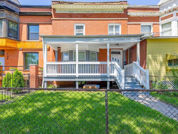 1310 E 72nd Street , Chicago, IL 60619