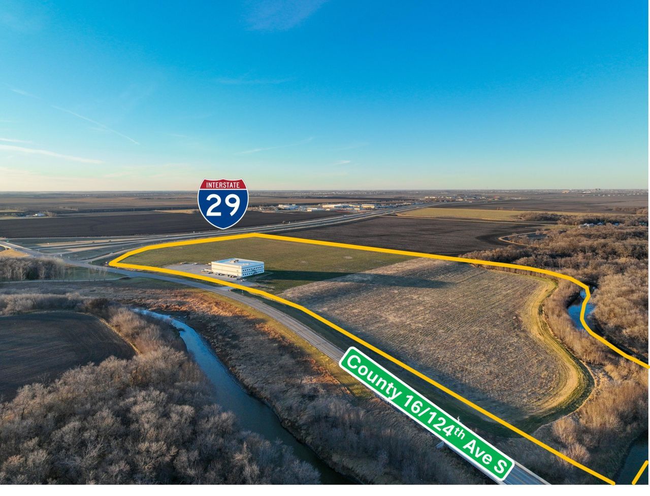 3301 124th, Horace, ND 58047