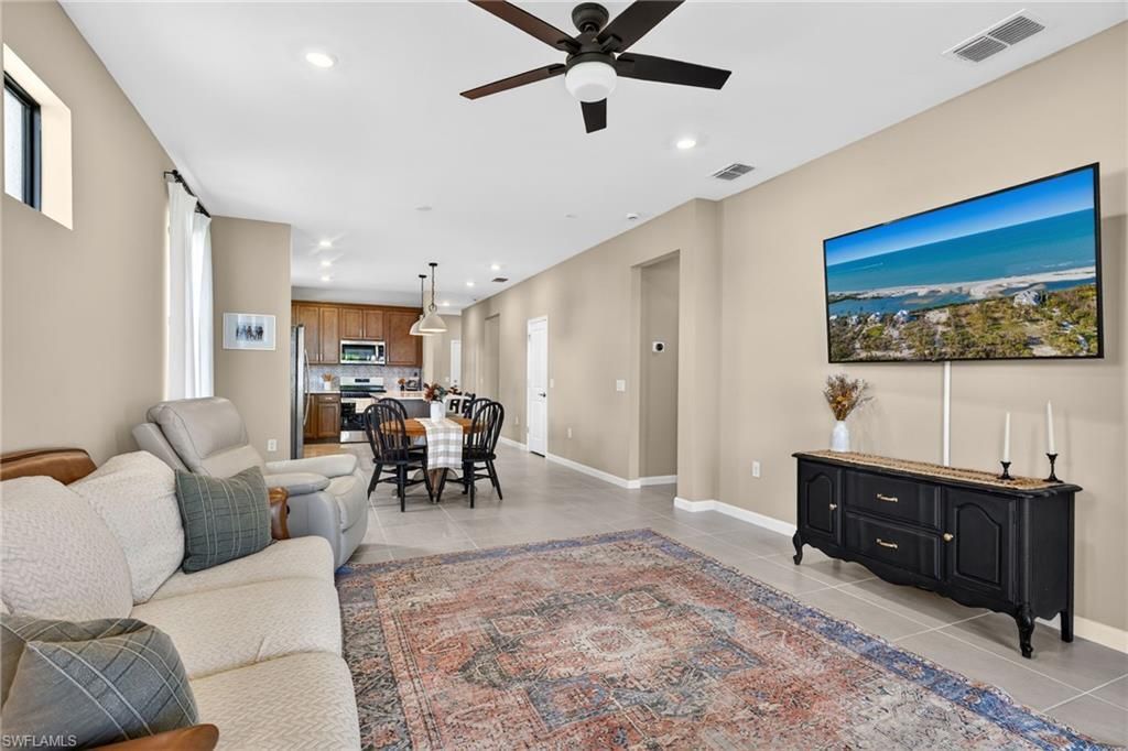 20548 Pebble Glen Dr, Estero, FL 33928 Photo