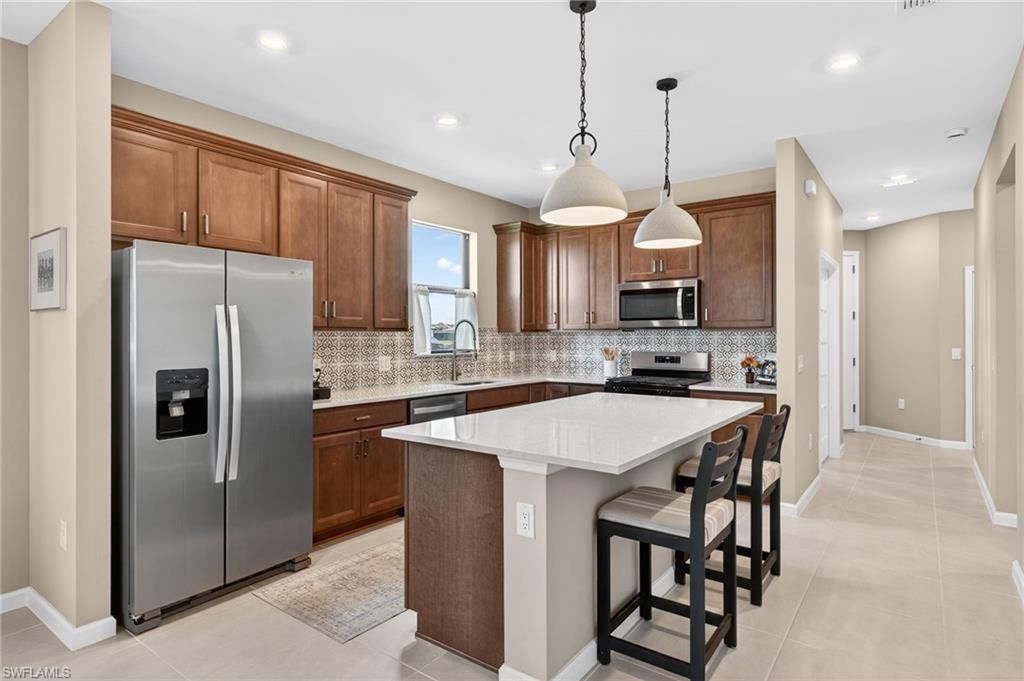 20548 Pebble Glen Dr, Estero, FL 33928 Photo