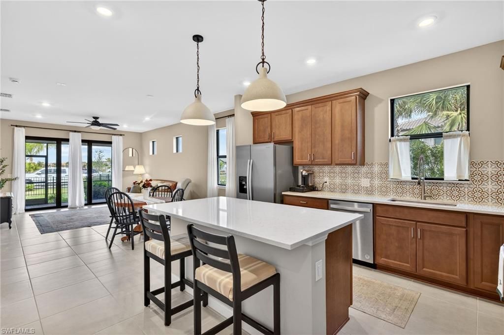 20548 Pebble Glen Dr, Estero, FL 33928 Photo