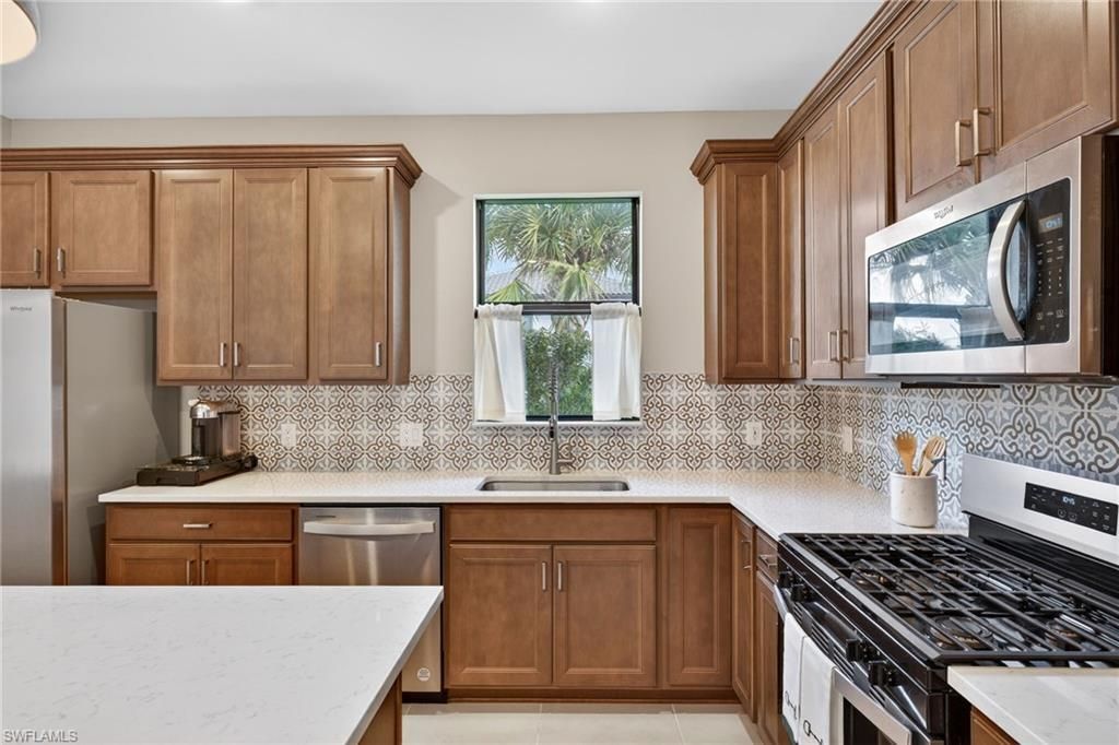 20548 Pebble Glen Dr, Estero, FL 33928 Photo