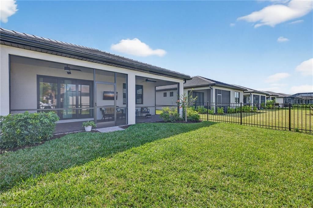 20548 Pebble Glen Dr, Estero, FL 33928 Photo