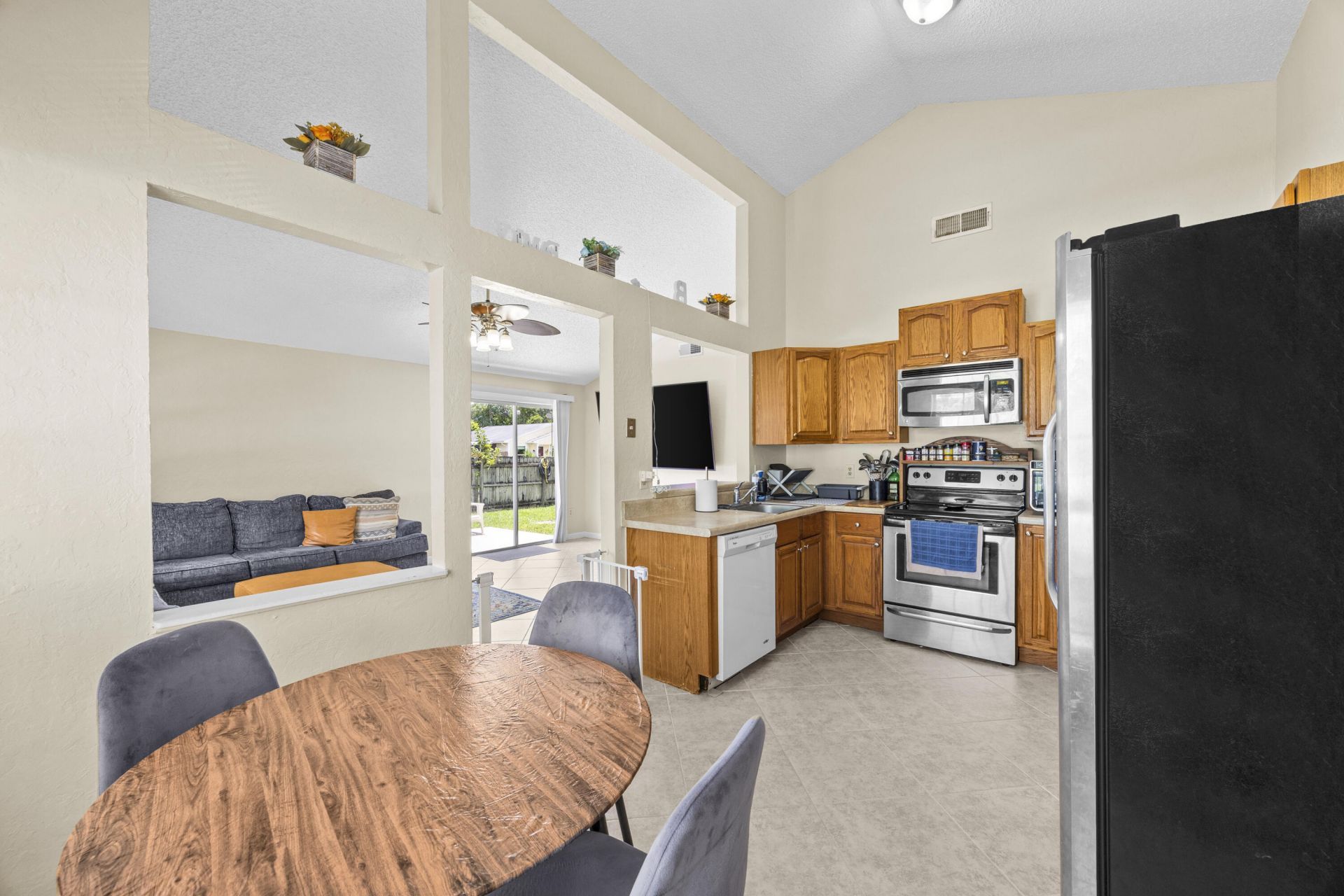 10552 Bobbie Lane, Royal Palm Beach, FL 33411 Photo