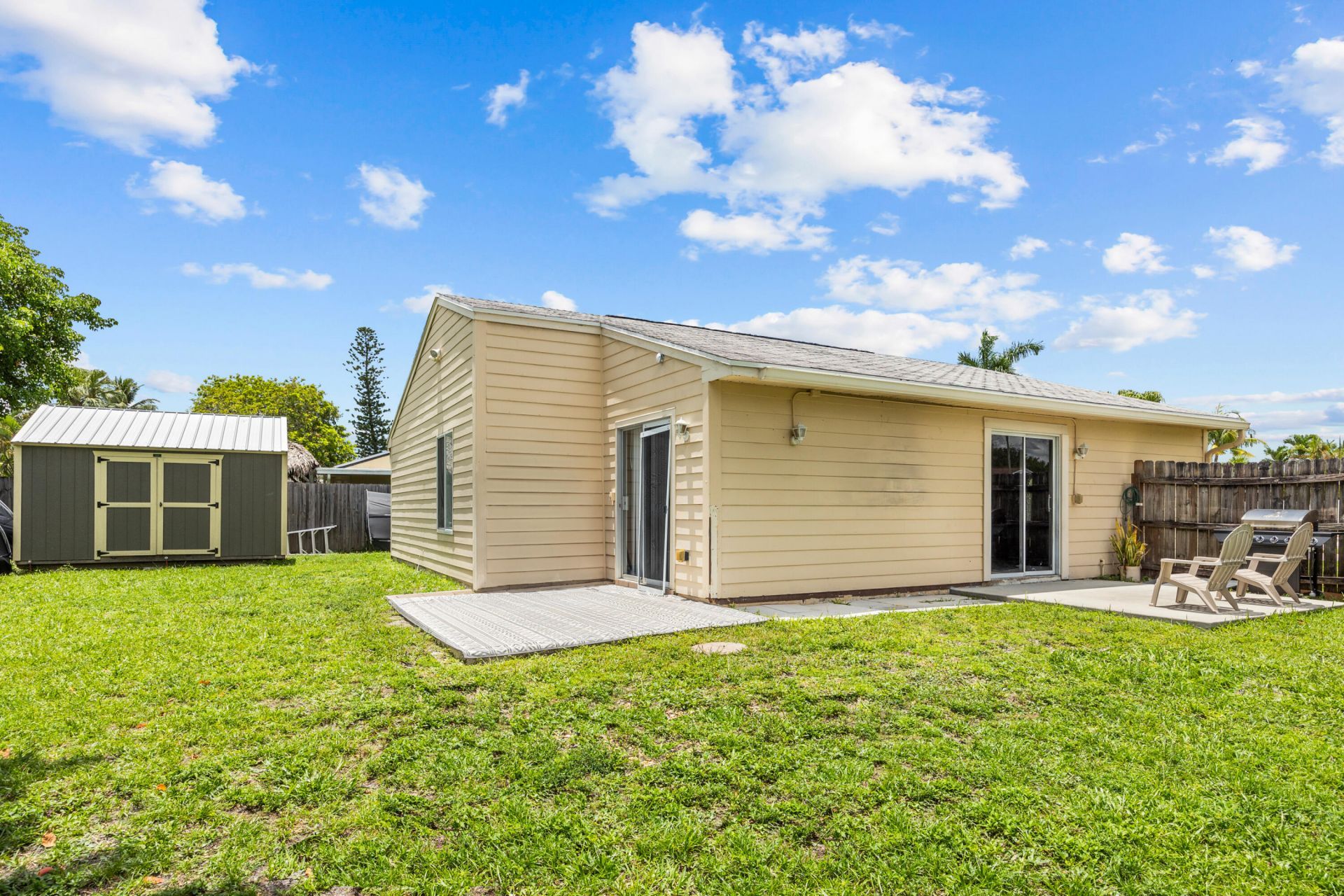 10552 Bobbie Lane, Royal Palm Beach, FL 33411 Photo