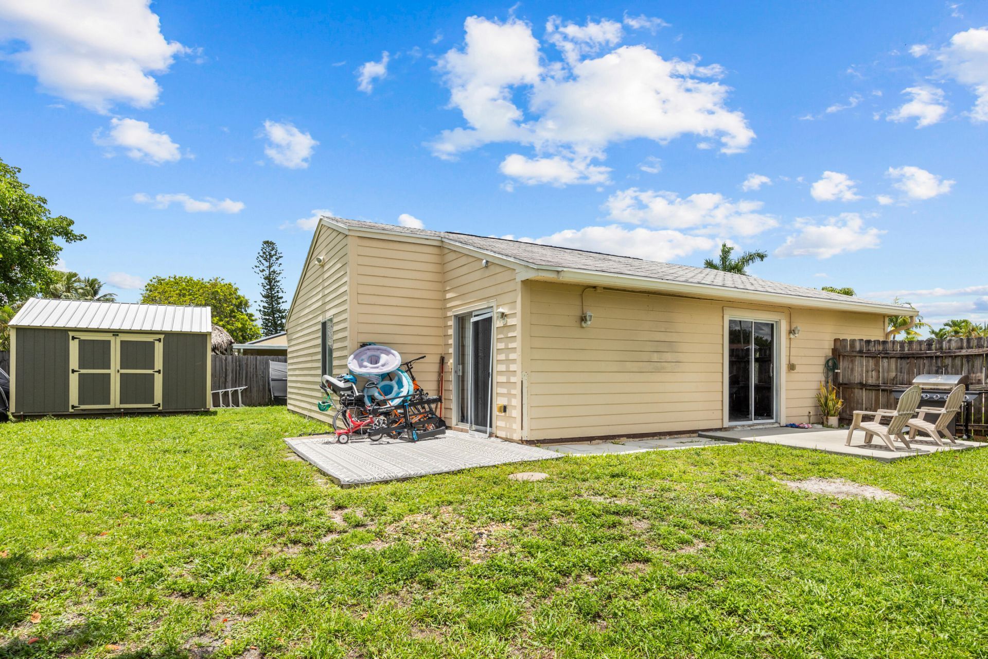 10552 Bobbie Lane, Royal Palm Beach, FL 33411 Photo