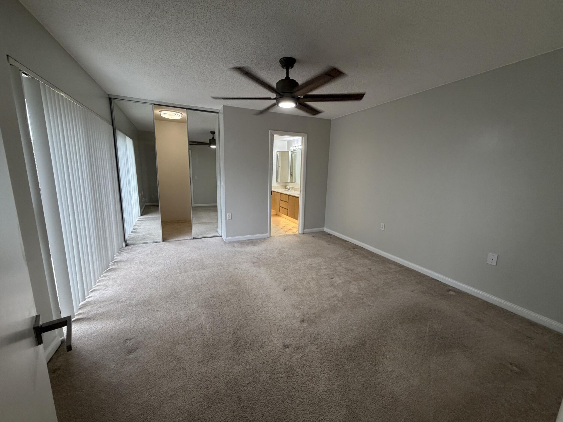 7622 76th, Unit 200, West Palm Beach, FL 33407 Photo