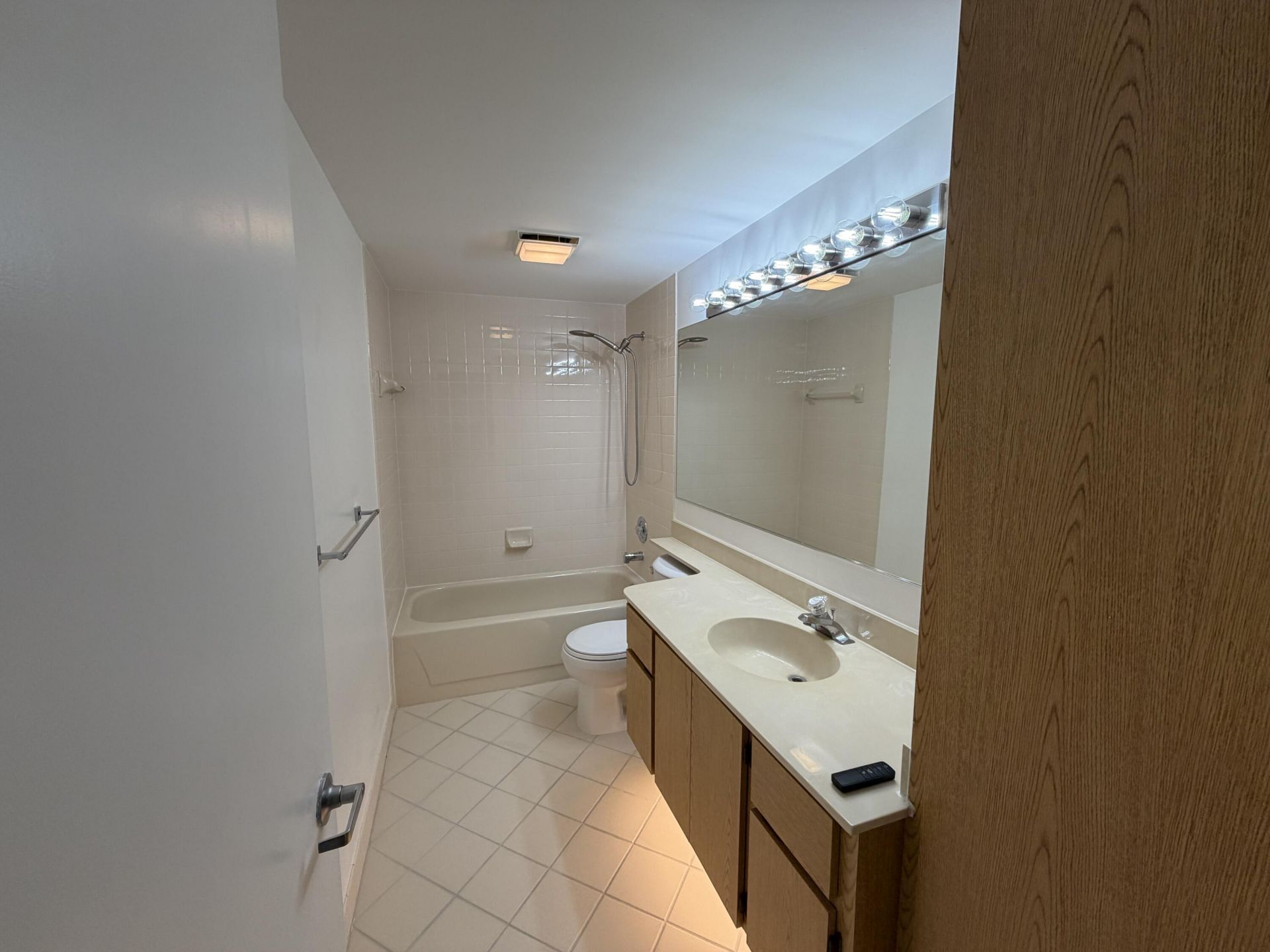 7622 76th, Unit 200, West Palm Beach, FL 33407 Photo
