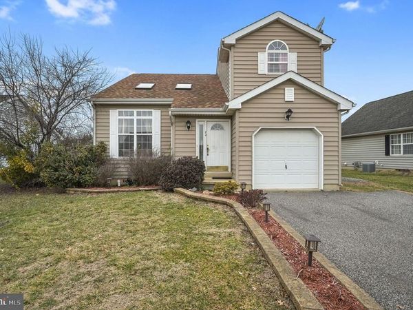 74 LIBORIO LANE, SMYRNA, DE 19977