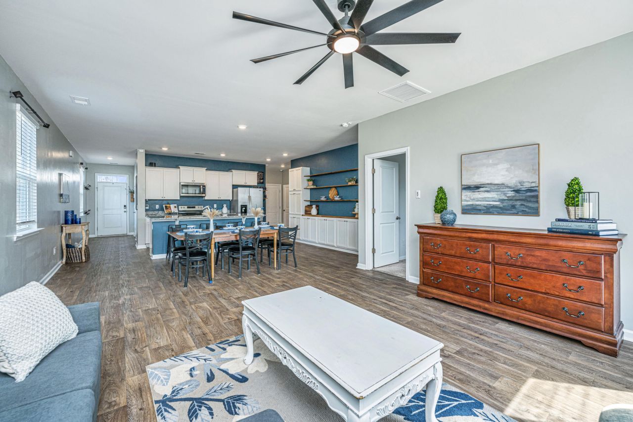 440 Blue Elderberry Run Photo 18