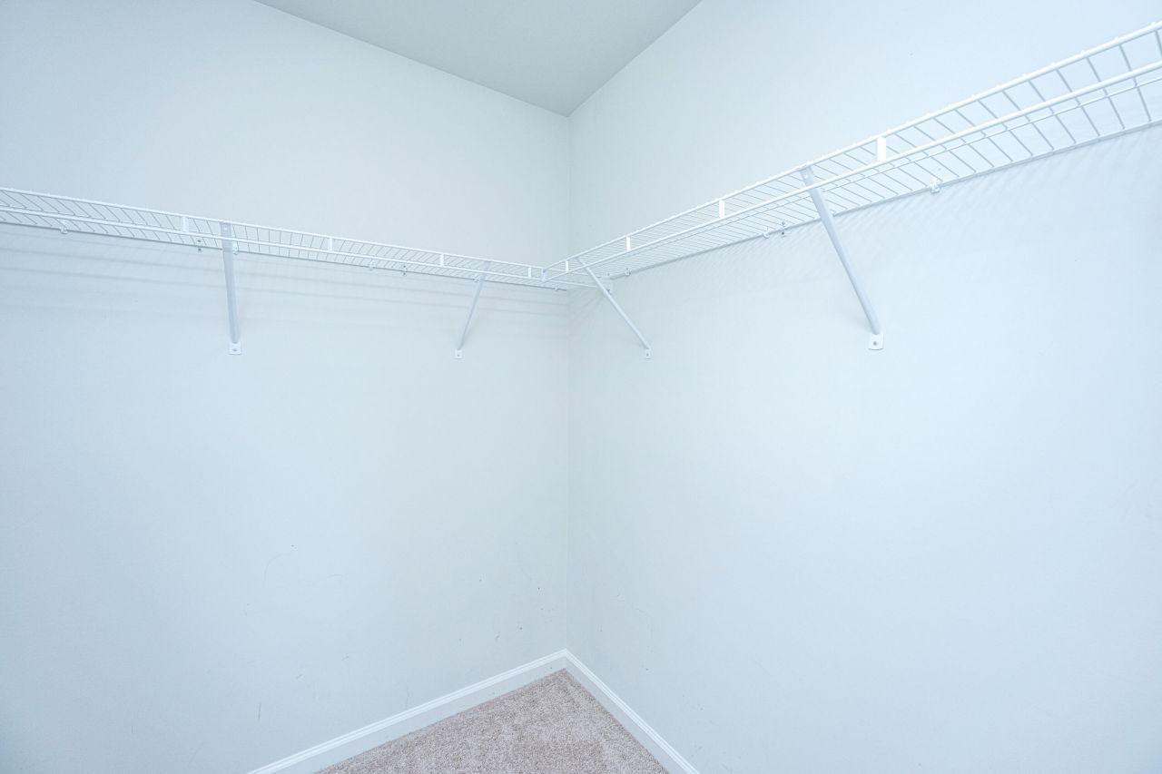 440 Blue Elderberry Run Photo 43