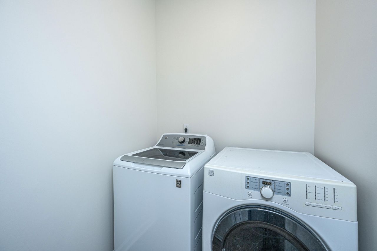 440 Blue Elderberry Run Photo 44