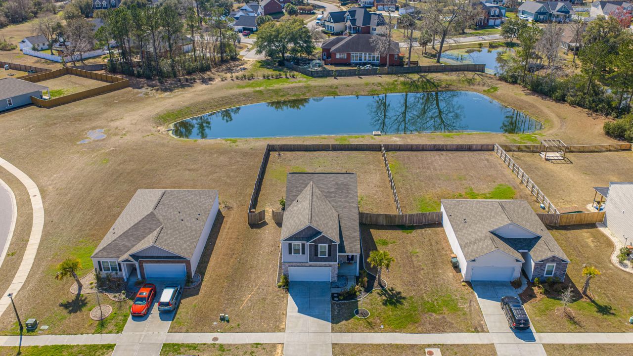 440 Blue Elderberry Run Photo 64