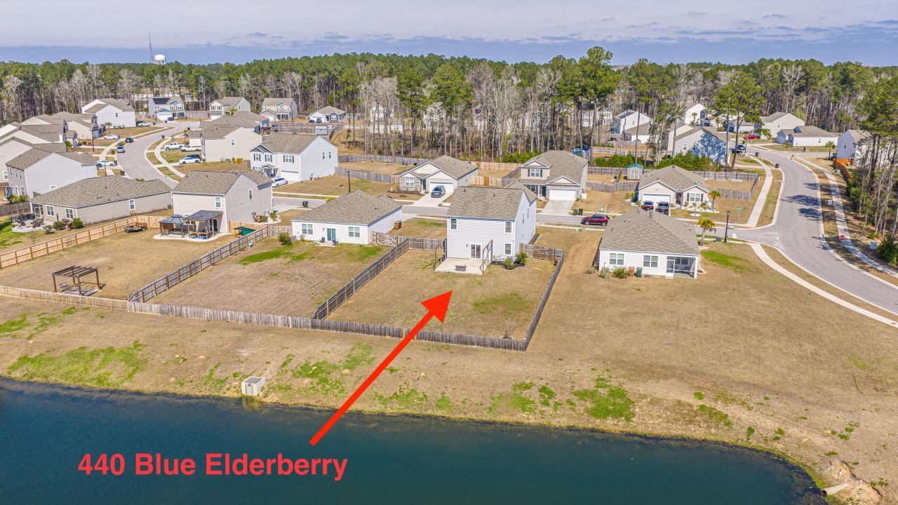 440 Blue Elderberry Run Photo 73