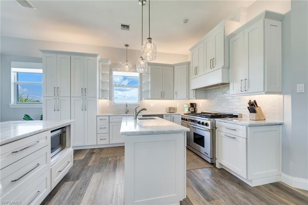 1460 Middle Gulf Dr, Sanibel, FL 33957 Photo