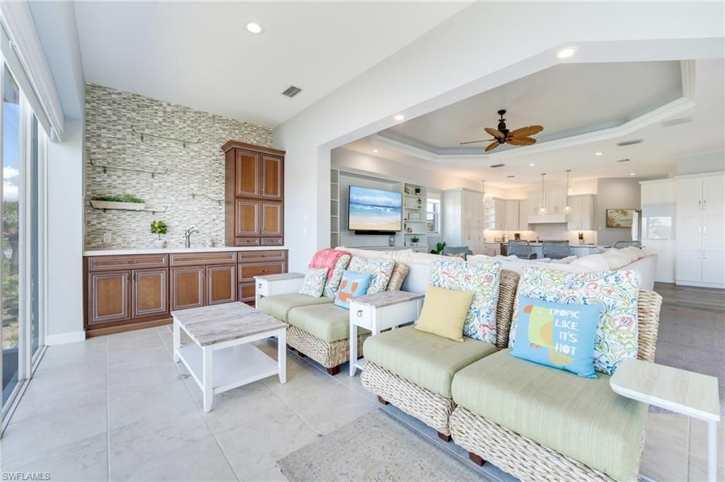 1460 Middle Gulf Dr, Sanibel, FL 33957 Photo