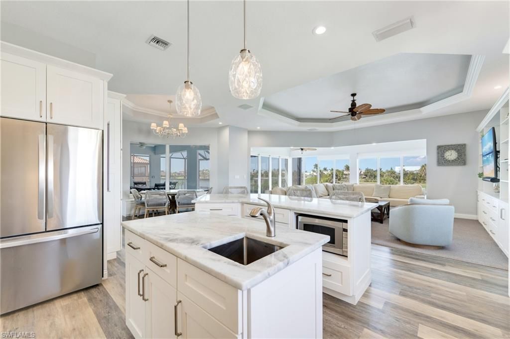 1460 Middle Gulf Dr, Sanibel, FL 33957 Photo