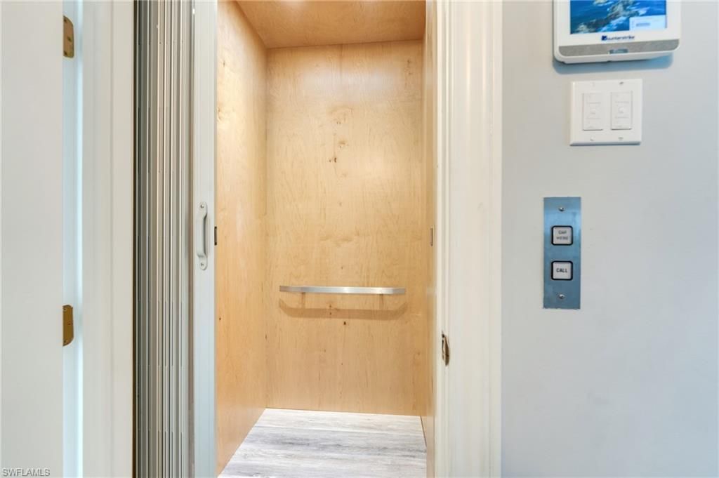 1460 Middle Gulf Dr, Sanibel, FL 33957 Photo