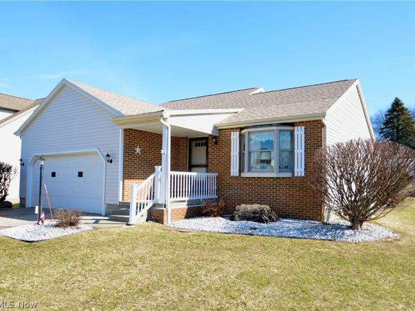 3313 Starwick Drive, Canfield, OH 44406