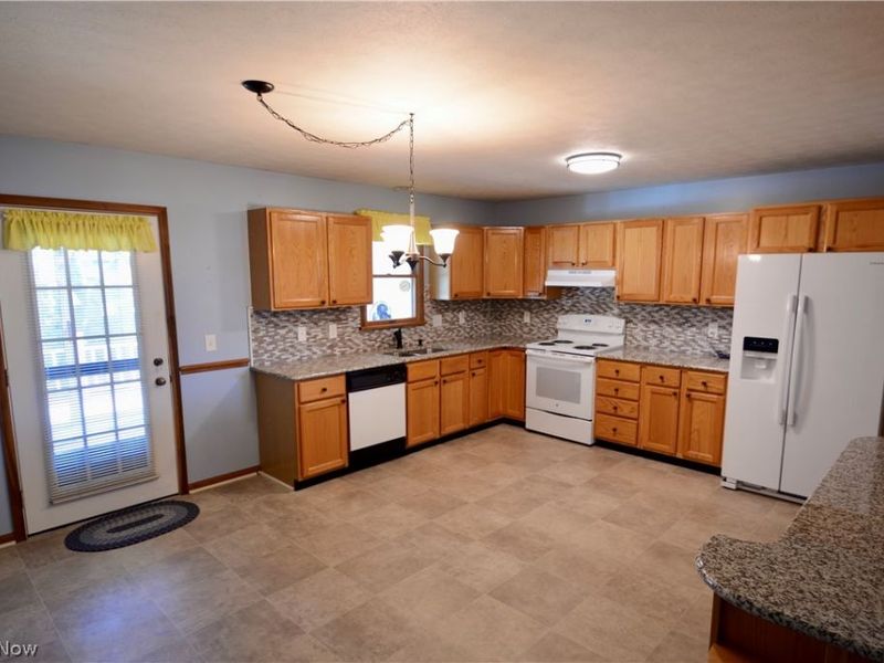 3313 Starwick Drive, Canfield, OH 44406 Photo 5