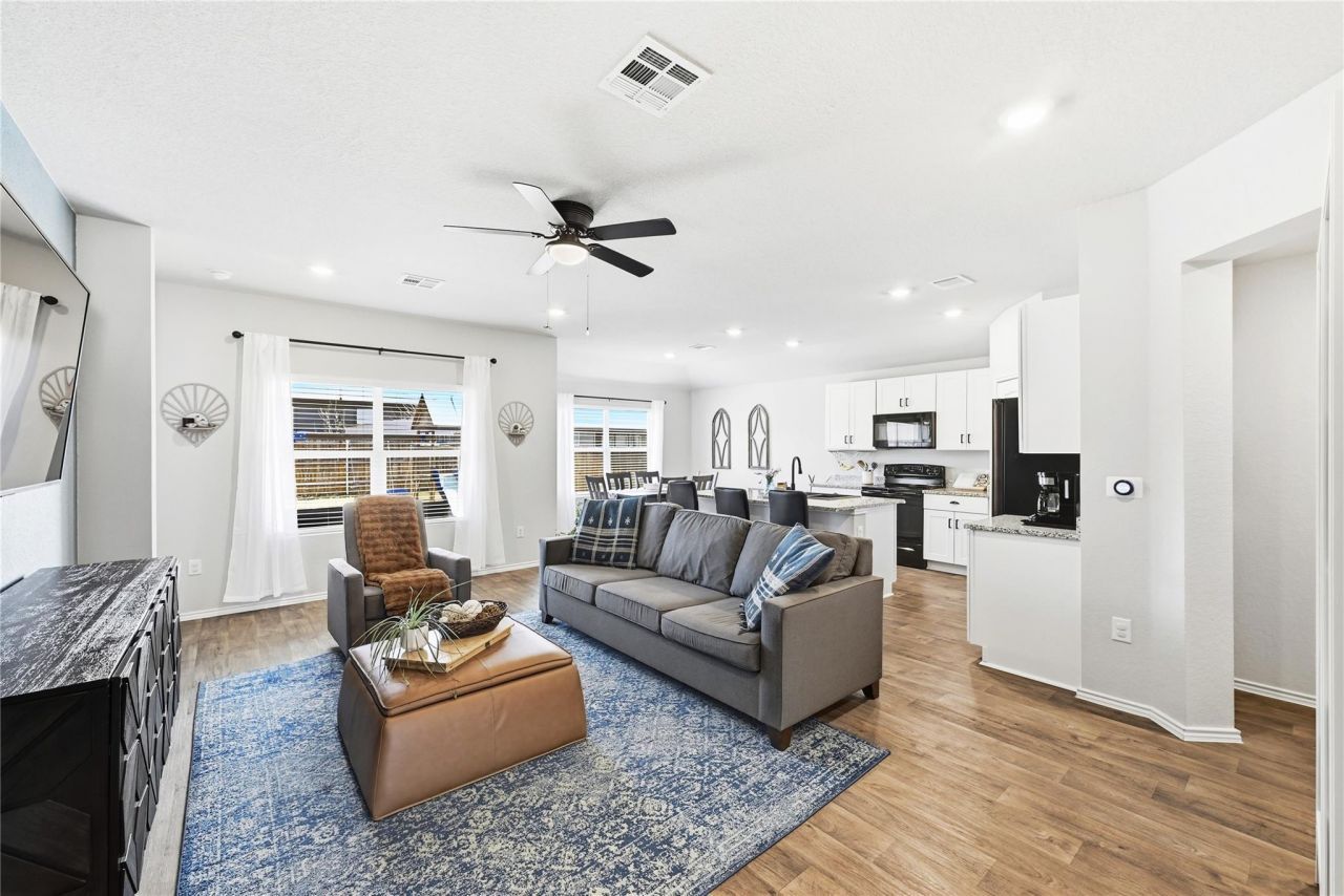 5805 Berriweather Dr, Austin, TX 78724 Main Photo