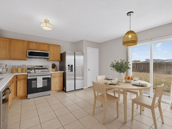 15 Tome Vista Drive, Los Lunas, NM 87031