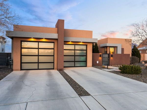 10434 Amara Vista Court NE, Albuquerque, NM 87113