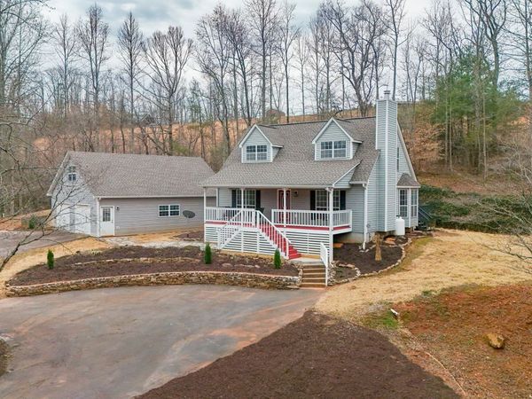 354 Prairie Flower Drive, Cleveland, GA 30528