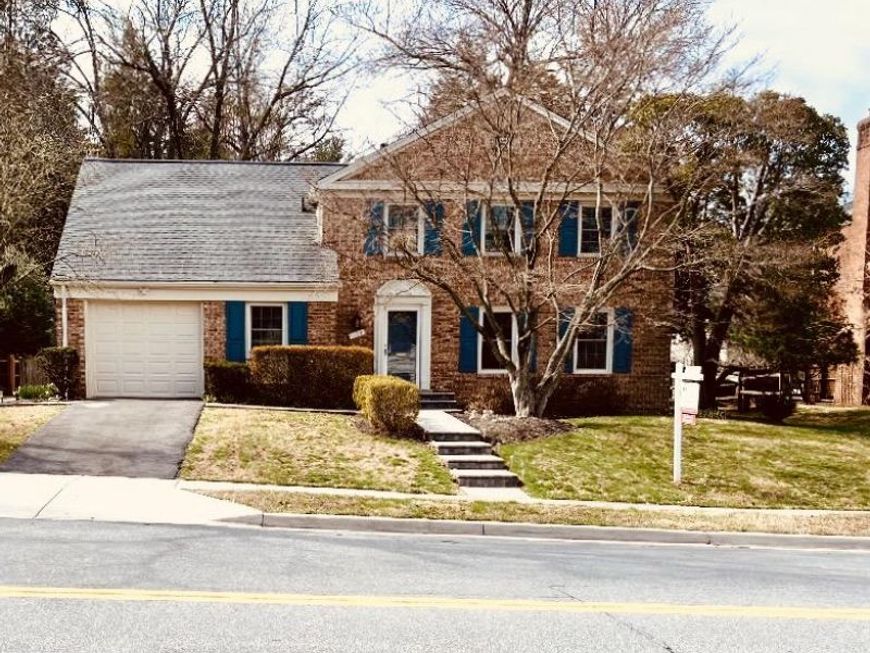 1104 Fallsmead Way, Potomac, MD 20854 Main Photo