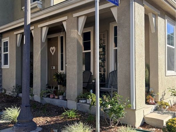 26014 Zaddison Court, Newhall, CA 91350