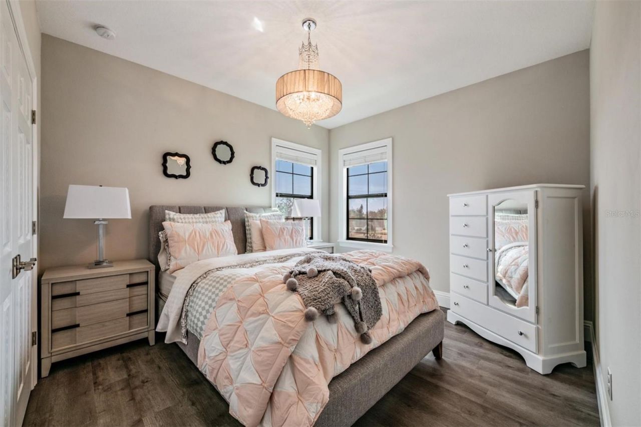 2913 Valencia Ridge Street, Valrico, FL 33596 Photo