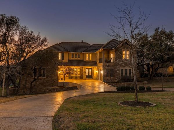 104 Bella Strada CV, Austin, TX 78734
