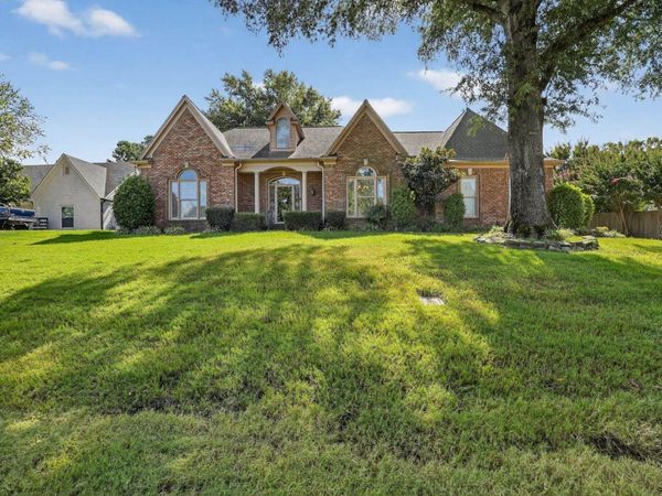 3266 PATCHES DR , Memphis, TN 38133