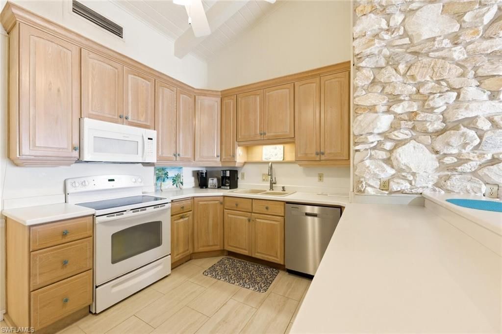 15153 Captiva Dr, Captiva, FL 33924 Photo