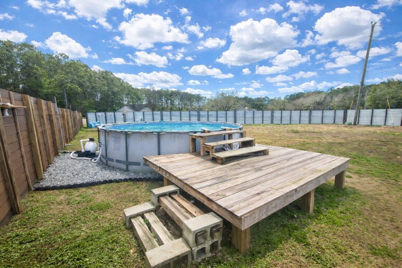 1036 Black Tom Road Photo 16