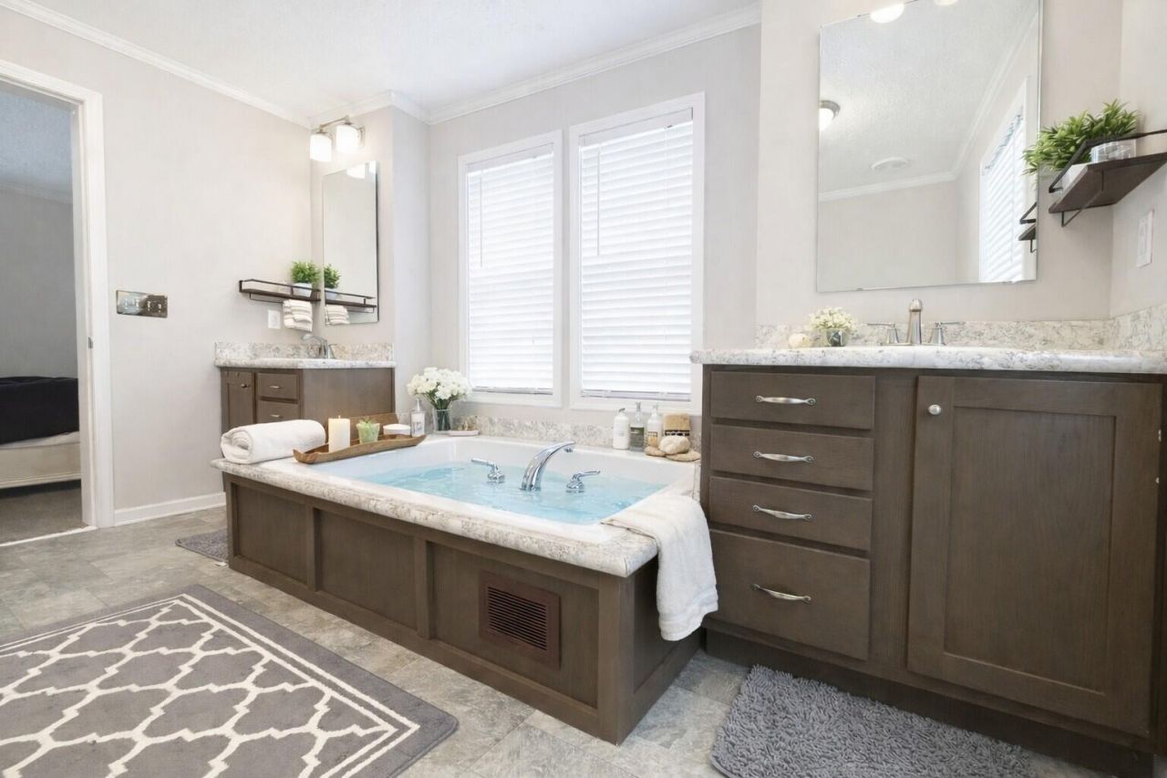 1036 Black Tom Road Photo 9