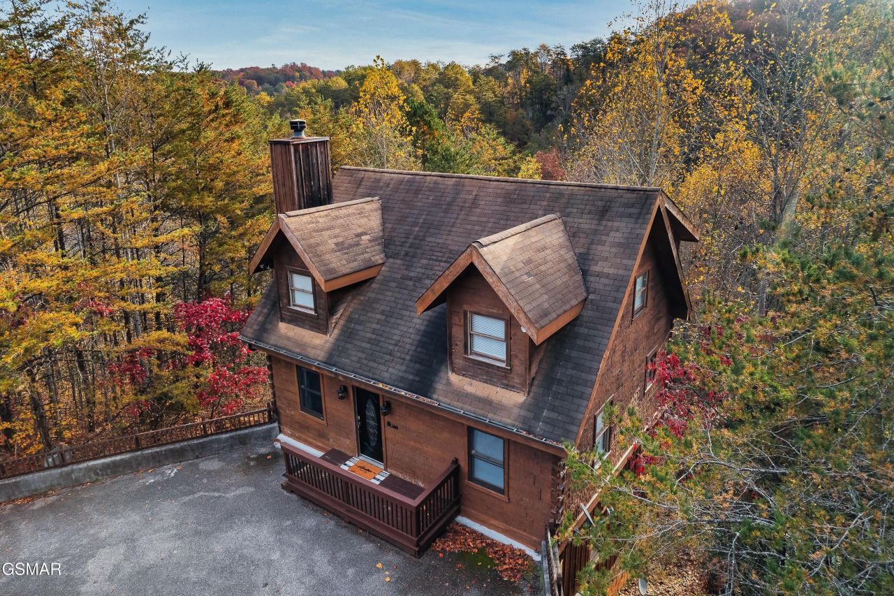 3860 Katelyns Lane, Sevierville, TN 37876 Main Photo