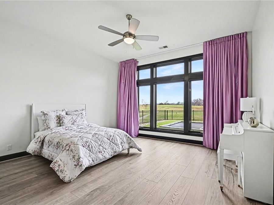 Property Image 70