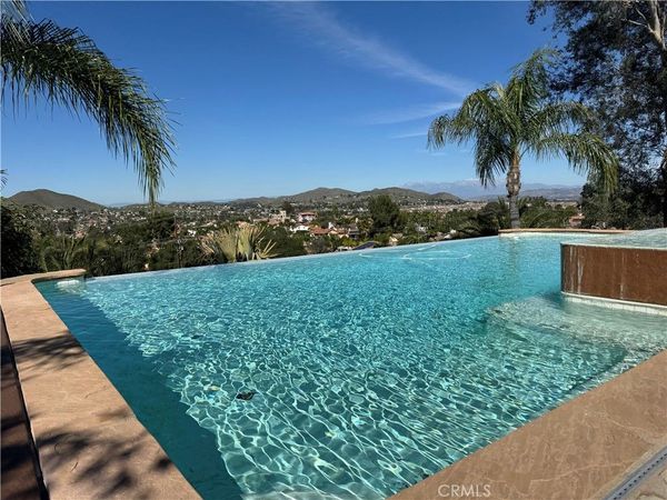 30861 Blackhorse Drive, Canyon Lake, CA 92587