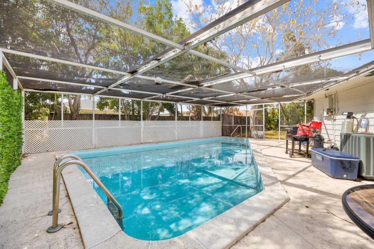 301 NW Prima Vista Boulevard, Port Saint Lucie, FL 34983 Photo