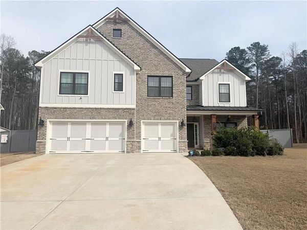 4692 Cooling Water Circle SW, Powder Springs, GA 30127