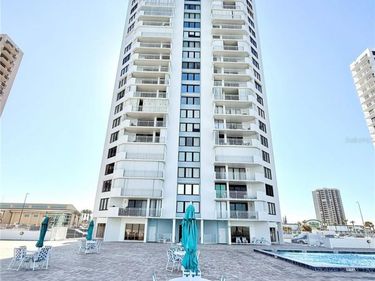 3047 S ATLANTIC AVENUE , Unit 305, DAYTONA BEACH, FL 32118