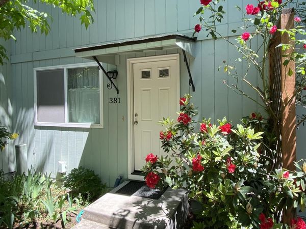 381 Glenn Street, Ashland, OR 97520