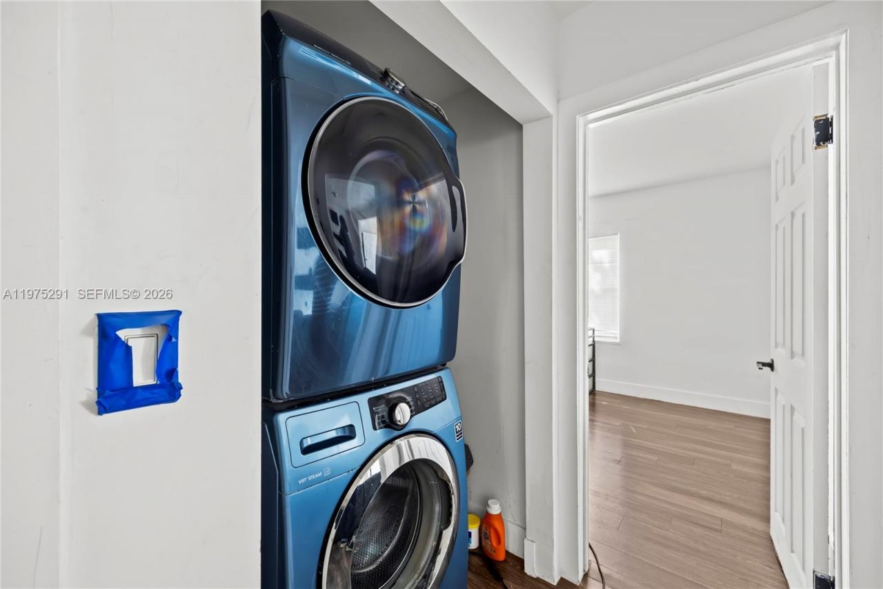 919 NW 66th St, Miami, FL 33150 Photo