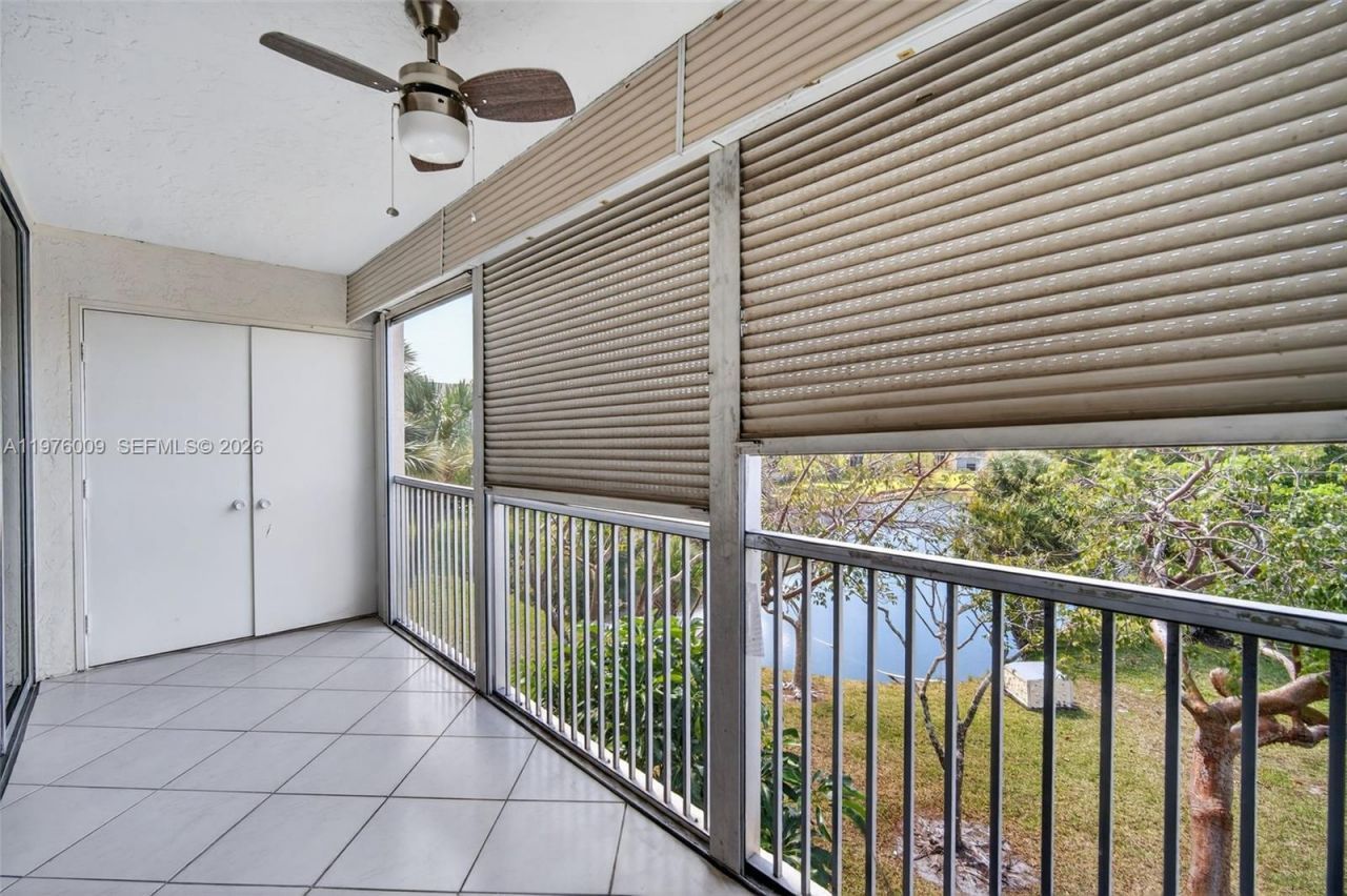 3141 NW 47th Ter, Unit 335, Lauderdale Lakes, FL 33319 Photo