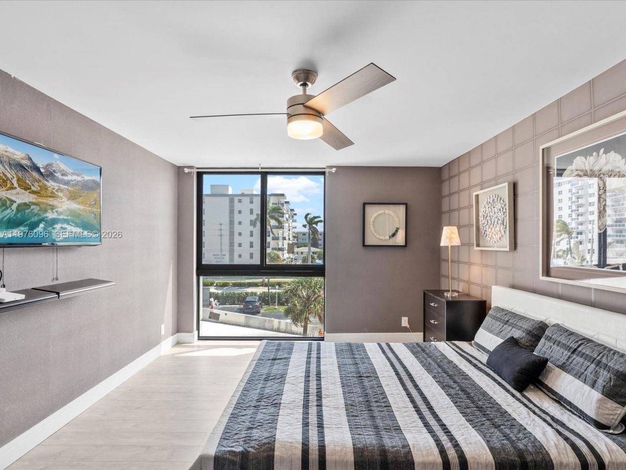 1500 S Ocean Dr, Unit 3G, Hollywood, FL 33019 Photo