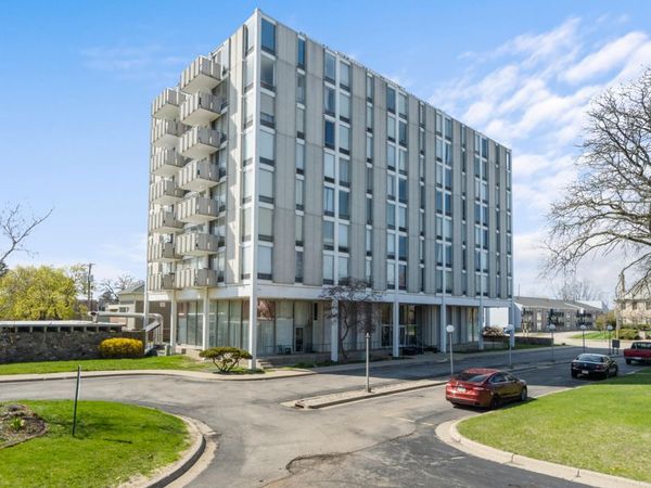 715 W Michigan Avenue, Unit 502, Jackson, MI 49201