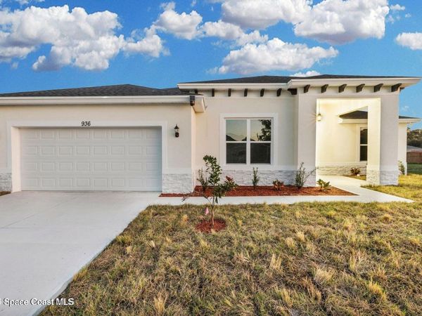 2906 Wilkinson Avenue SE, Palm Bay, FL 32909