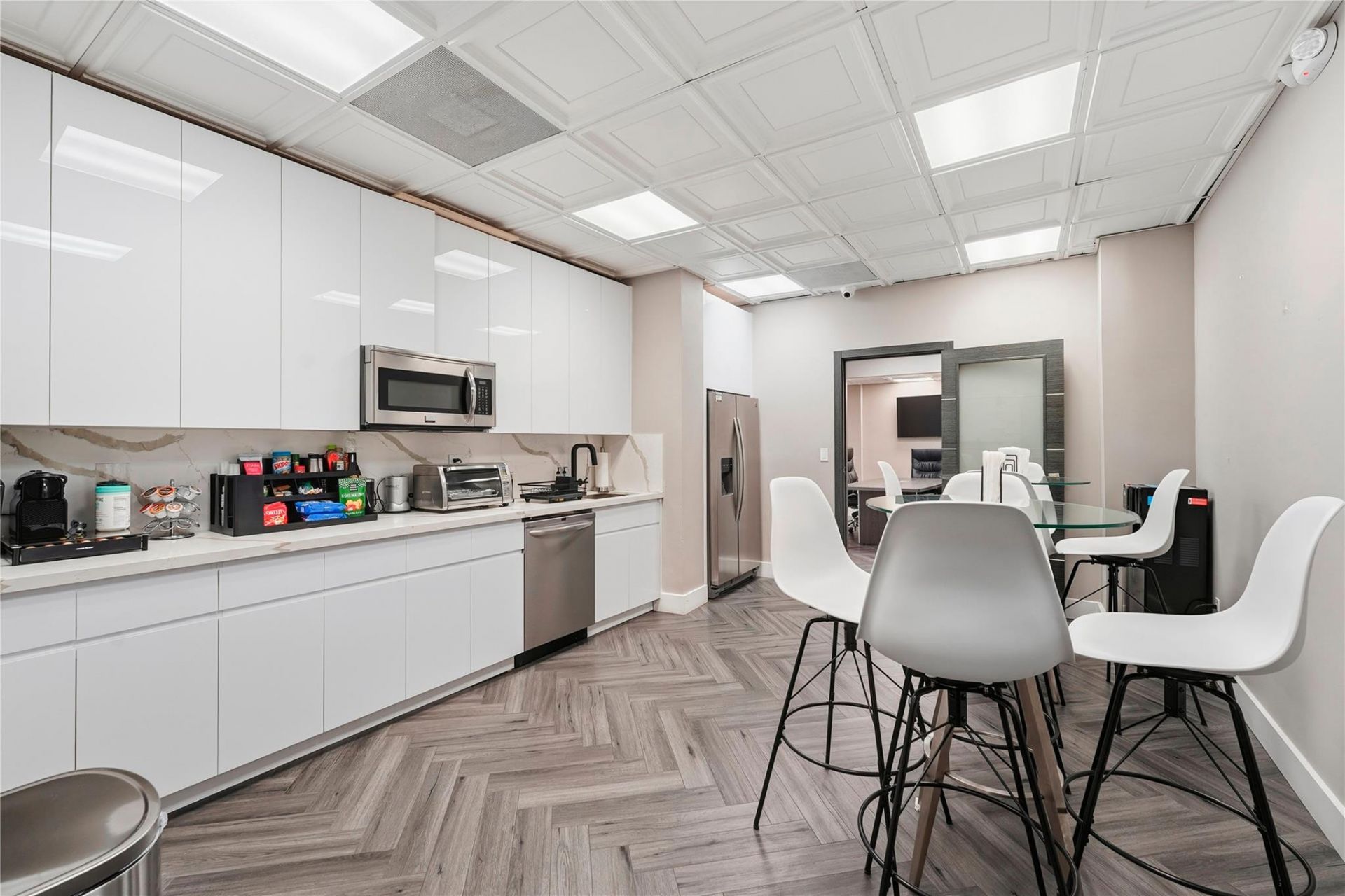 520 NW 165th Street Road, Miami, FL 33169 Photo